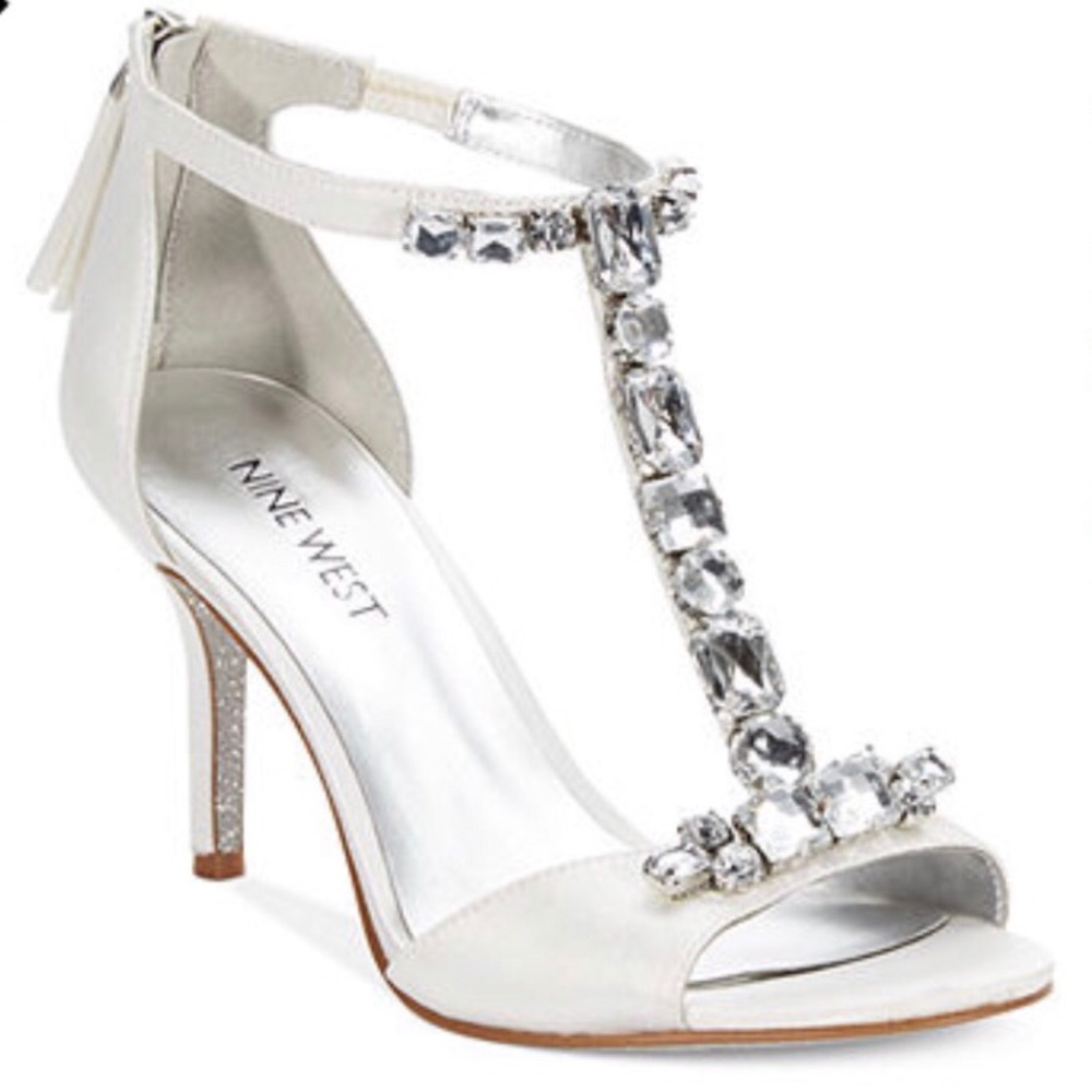 White Satin Nine West Peep Toe Heels Size 9M
